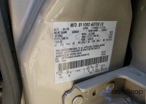 2009 Ford F350 Super Duty из США, поврежденный, VIN 1FTWW31R49EA92012